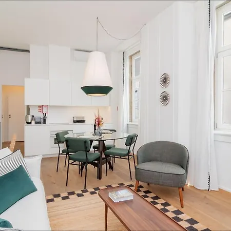 Ando Living - Santa Justa 77 House * Lizbona