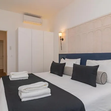 Ando Living - Santa Justa 77 House Apartament *