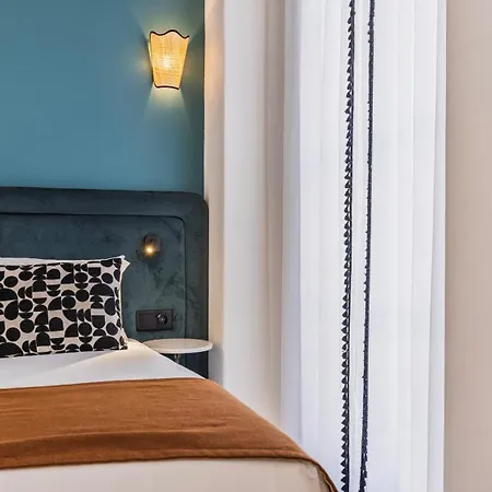 Ando Living - Santa Justa 77 House * Lizbona
