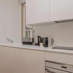 Ando Living - Santa Justa 77 House Appart hôtel 4*