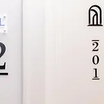 Ξενοδοχείο με διαμερίσματα Ando Living - Santa Justa 77 House Lisboa