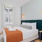 Ando Living - Santa Justa 77 House Ξενοδοχείο με διαμερίσματα 4*