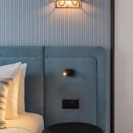 Ando Living - Santa Justa 77 House *