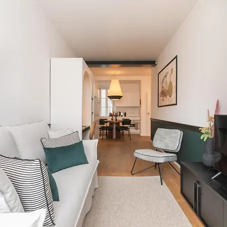 Ando Living - Santa Justa 77 House