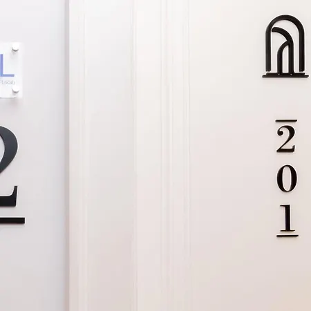 아파트 Ando Living - Santa Justa 77 House 리스본