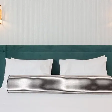 Ando Living - Santa Justa 77 House Lizbona