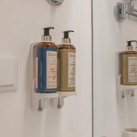 아파트 Ando Living - Santa Justa 77 House *