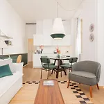 Lägenhetshotell Ando Living - Santa Justa 77 House 4*