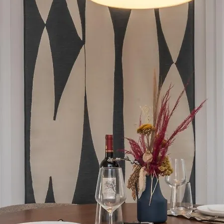 Ando Living - Santa Justa 77 House Апартаменты