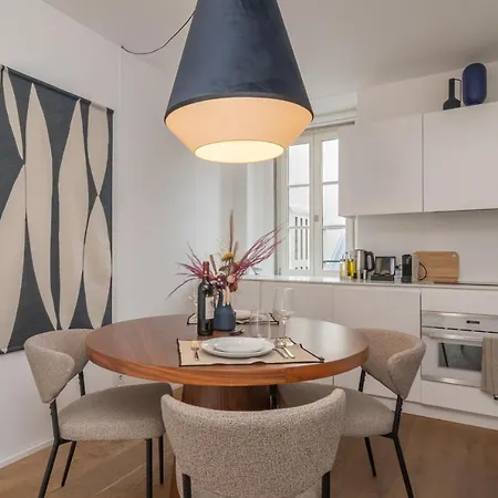 Ando Living - Santa Justa 77 House Апартаменты