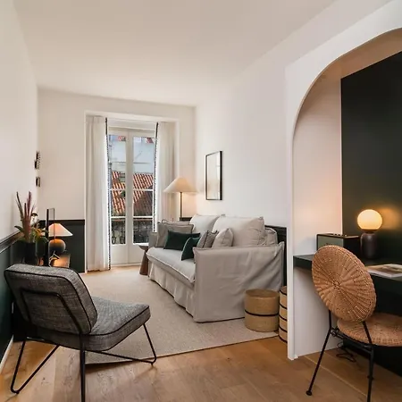 Апартаменты Ando Living - Santa Justa 77 House Лиссабон