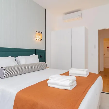 Апартаменты Ando Living - Santa Justa 77 House Лиссабон